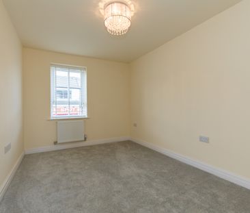 Preston Road, Standish, WN6 0PA - Photo 3