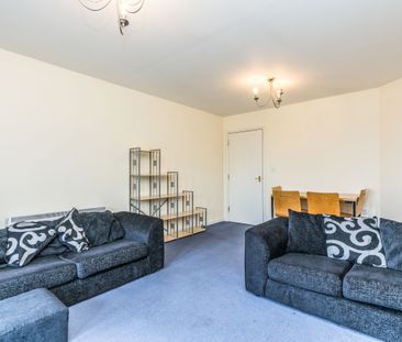 2 bedroom apartment to rent Hawkeswood Road, Southampton, SO18 - Photo 2