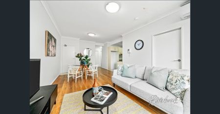 Perfect Blend of Comfort & Modern Convenience - Photo 2