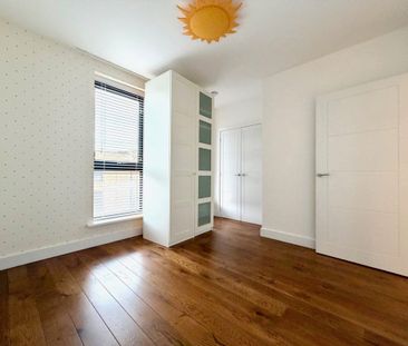 Cambridge CB2 - Photo 5