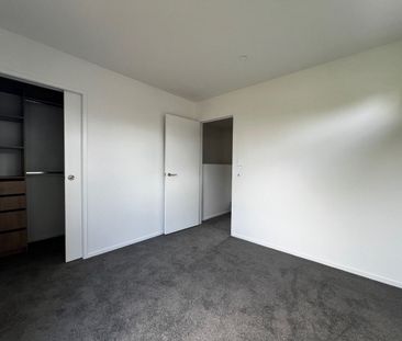 1 year old 2 bedroom 2.5 bathroom on Divich - Photo 3