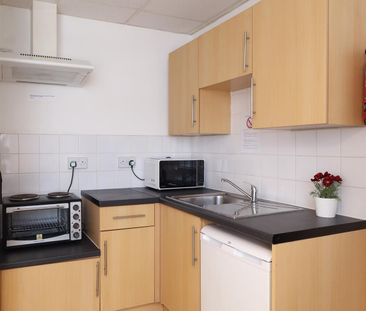 Cumberland Street, Bristol - Photo 4