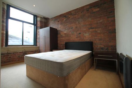 3 bedroom flat to rent - Photo 3