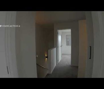 Sun-Drenched 4-Bed Corner Townhouse! - Photo 4