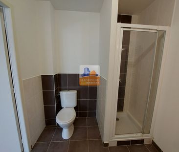 Location Appartement 1 pièce 24m² - Photo 3