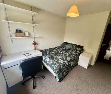 5 bedroom house to rent - Photo 3