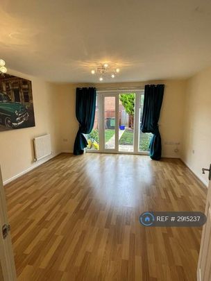 3 bedroom terraced house to rent - Photo 1