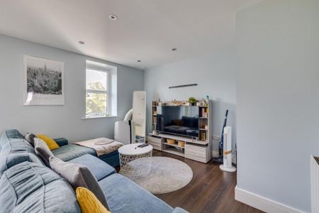 2 bedroom apartment to rent - Photo 2