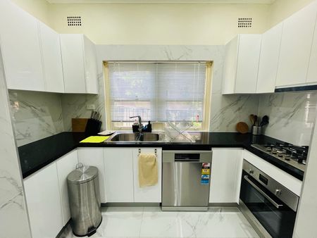 Canterbury - Photo 3