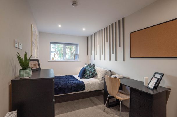 Spitalfield #53 - Photo 1