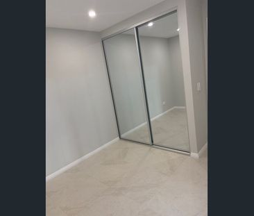 Brand new Granny Flat, private entry - Winston Hills - Photo 3