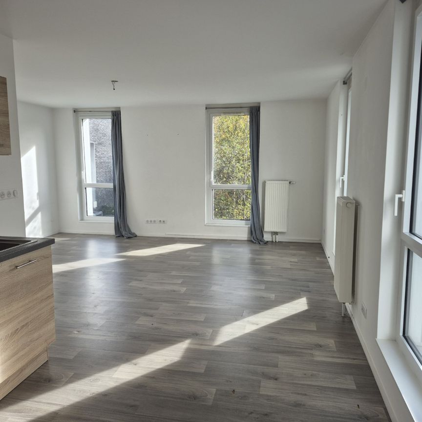 Location Appartement 2 pièces 47m² LILLE 59160 - Photo 1
