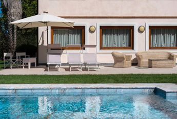 via Pietro neni, 7, Forte dei Marmi, Tuscany 55042