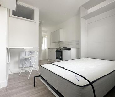 Studio to rent - Photo 6