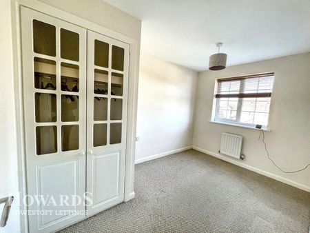 3 bedroom end of terrace house to rent - Photo 4