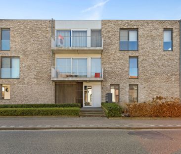 Lichtrijk en trendy appartement met terras in hartje Schoten! - Photo 6