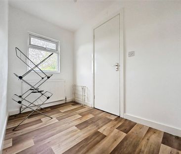 Myrtle Road, Hounslow, TW3 1QE - Photo 3