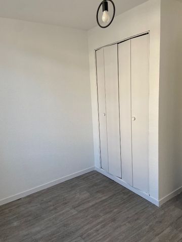 Location Appartement 4 pièces 69m² - Photo 3