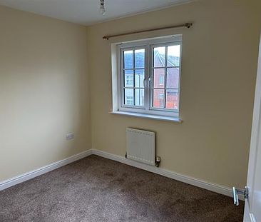 3 Bedroom Detached House For Rent in Woodville Terrace, Manchester - Photo 4