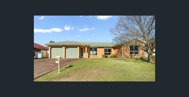 3 Bedroom Home Available Now - Photo 1