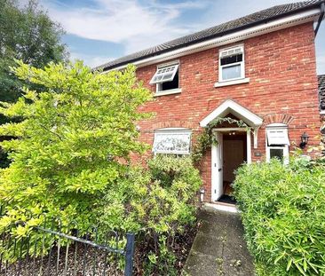 Strawberry Fields, Mortimer, Reading, Berkshire, RG7 - Photo 2