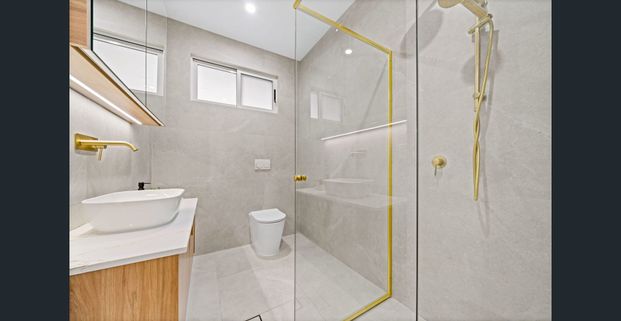 Incredible Beachside Residence - Photo 1