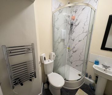 1 bedroom property to rent - Photo 3