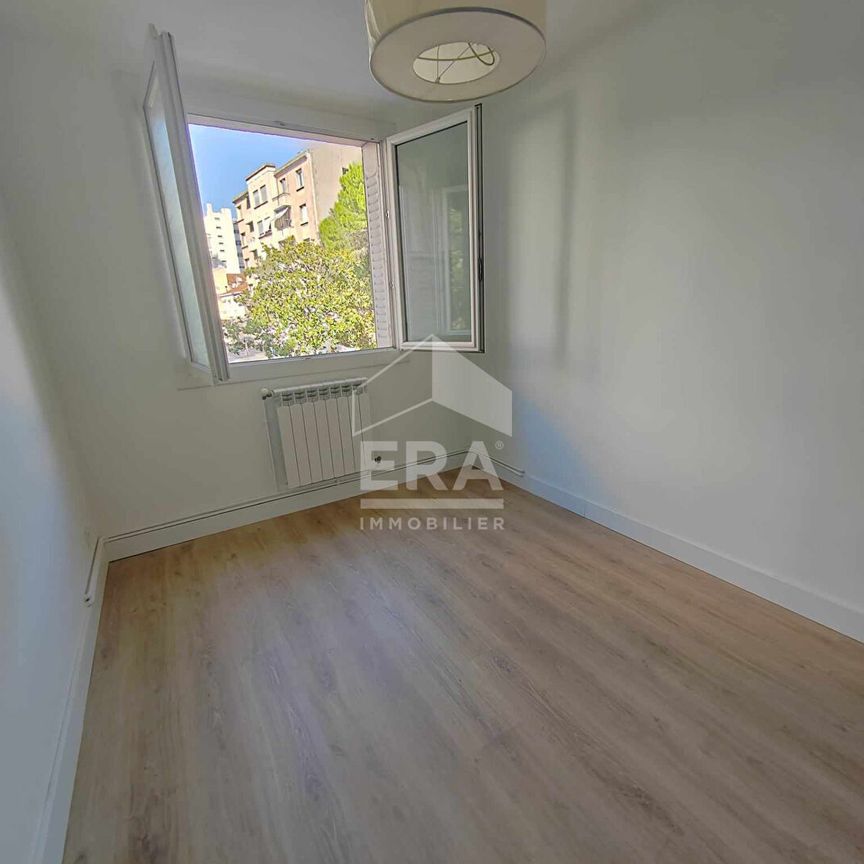 Appartement 3 pièces 51m2 MARSEILLE 5EME 950 euros - Photo 1