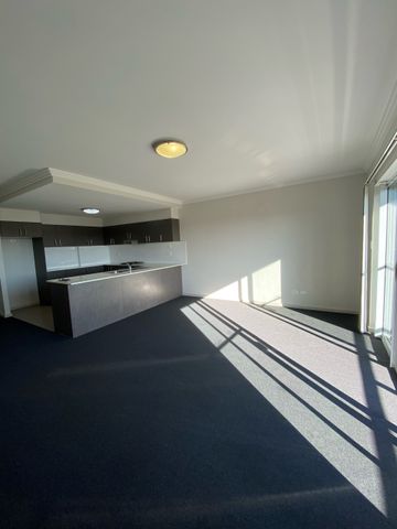 28/51 Lachlan Street, LIVERPOOL NSW 2170 - Photo 2