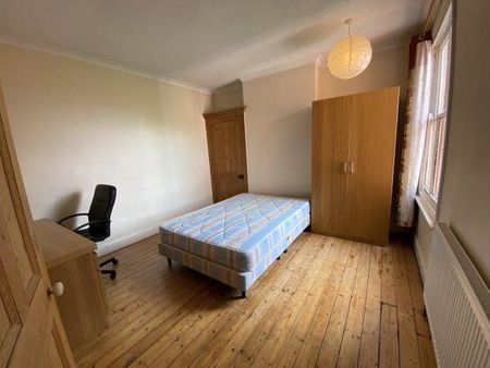 3 bedroom house share to rent - Photo 3