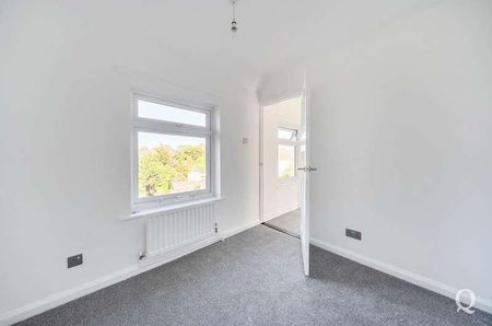 South Avenue, Sittingbourne, Kent, ME10 - Photo 4