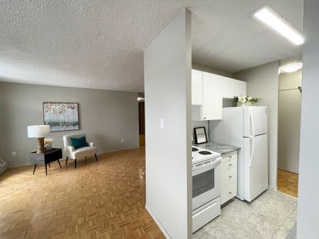 Parkview Apartments - Photo 2