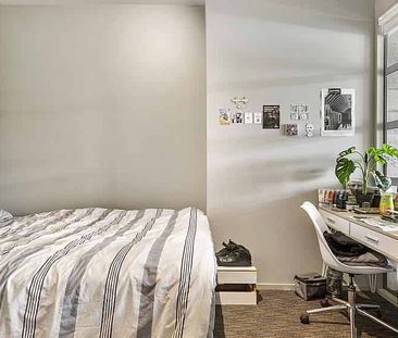 Welcome to apartment 302 in Vespa Apartment. - Photo 4