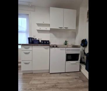 1 Bed Flat, Harrow Road, NW10 - Photo 4