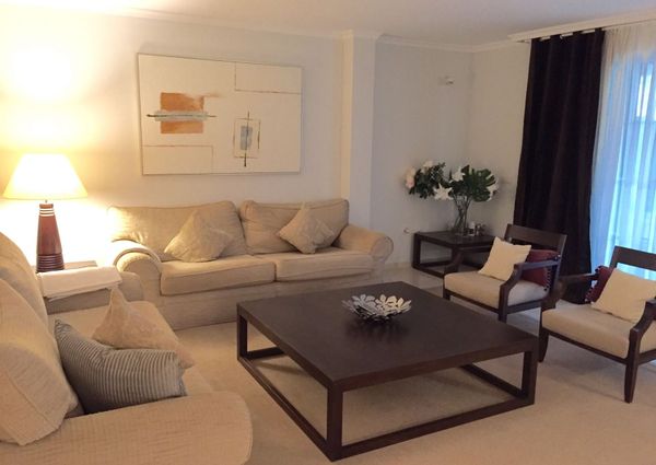 Lovely apartment with views of the canals