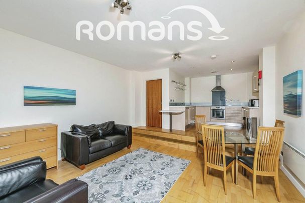 1 bedroom flat to rent - Photo 1