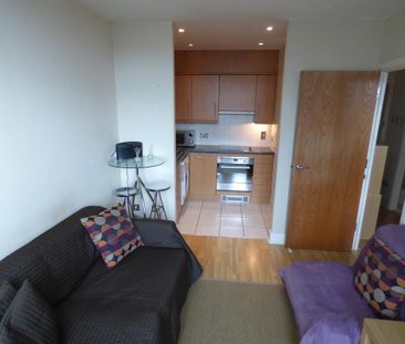 1 bedroom flat to rent - Photo 3