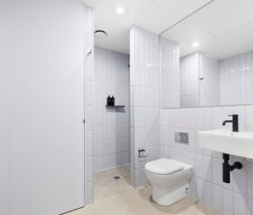 112/45 Eastlake Parade, Kingston ACT 2604 - Apartment For Rent | Do... - Photo 1
