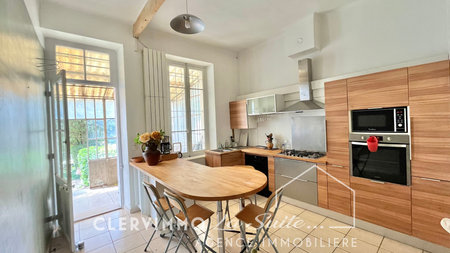 Location Appartement 4 pièces 75m² MARSEILLE 11ème - Photo 5