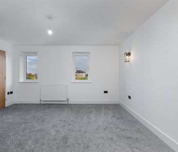 5 bedroom detached house to rent - Photo 5