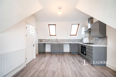 2 bedroom apartment to rent St Davids Road, Southsea, PO5 - Photo 5