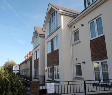 3 bedroom apartment to rent - Photo 1