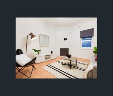 Beautiful Beach Bungalow!!- SIX MONTH LEASE - Photo 2