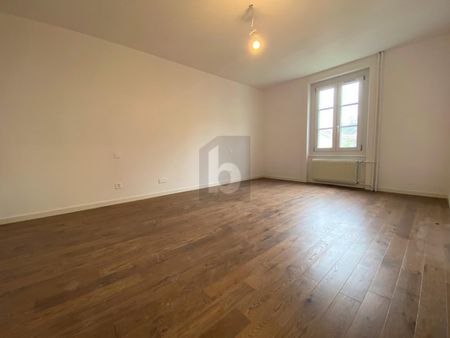 QUIET, SUNNY AND CENTRAL - Photo 4