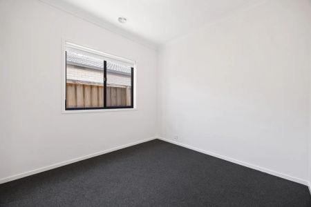 Brand New Family Home in Prime Manor Lakes Location! - Photo 2