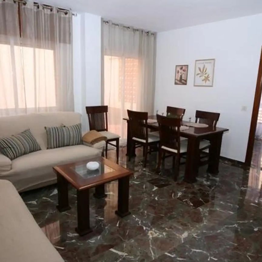 Piso de alquiler en Calle Calle de Santa Bárbara, 11, 11, Centro - Sagrario - Foto 1