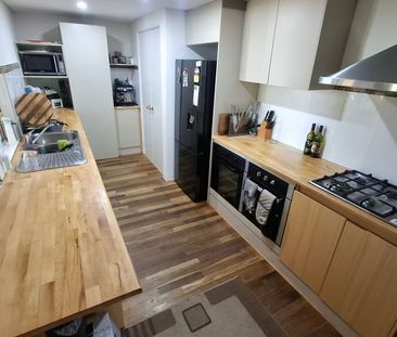 Mount Hawthorn - Photo 6