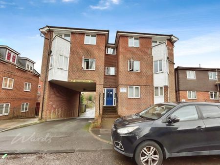 1 bedroom flat to rent - Photo 2