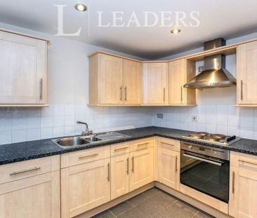 1 bedroom flat to rent - Photo 4