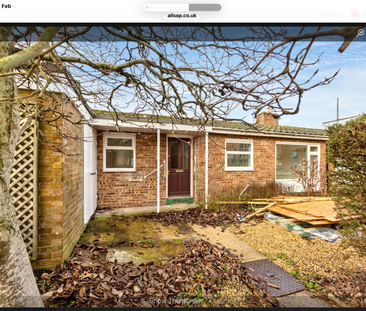 2 Bed Bungalow - Photo 2